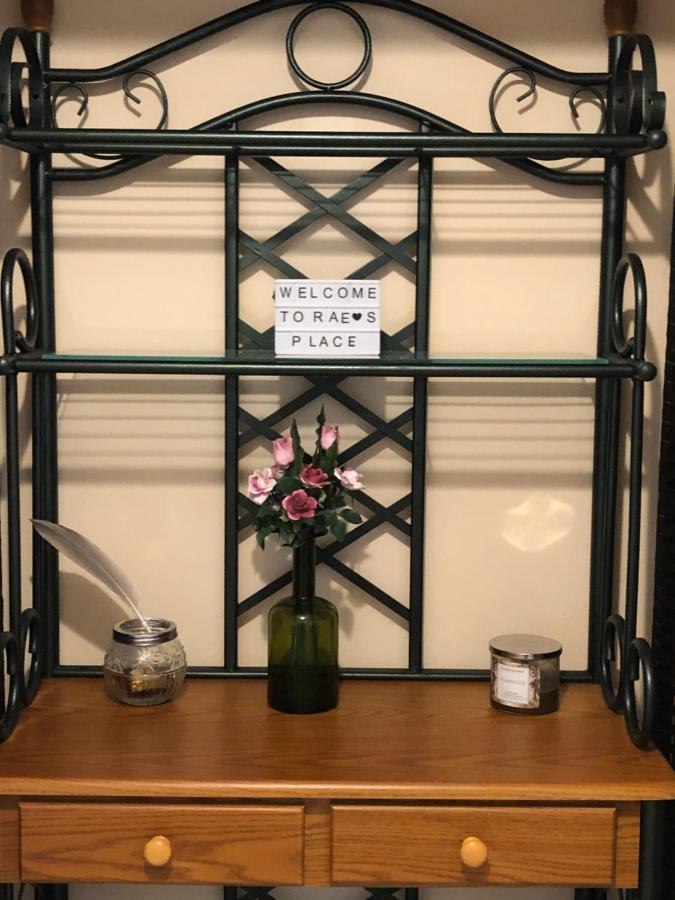 Rae'S Place 赛百灵 外观 照片